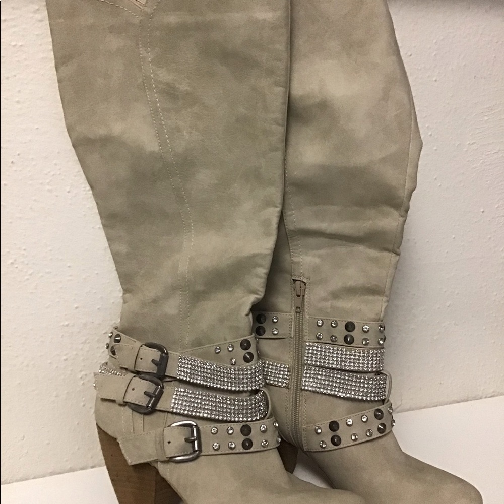Not Rated cream boots with bling-9